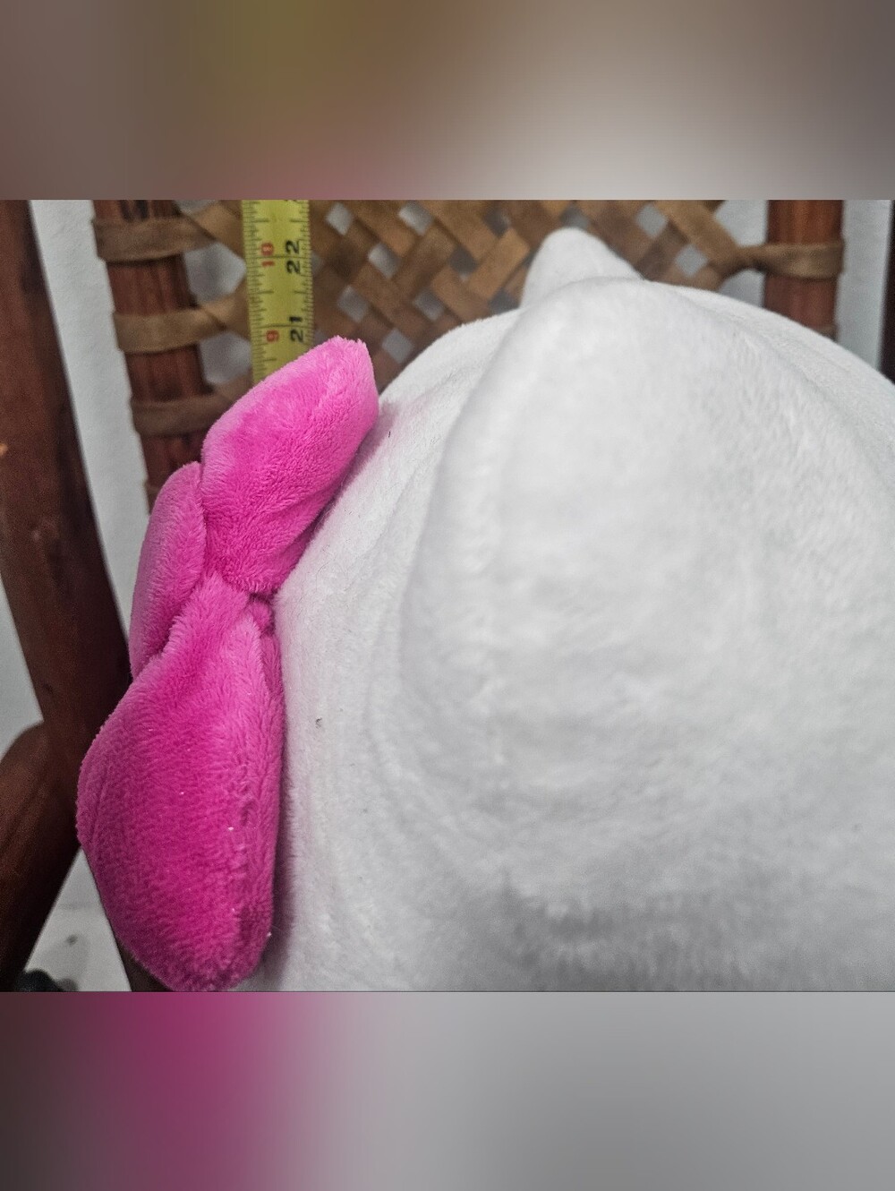 Hello Kitty Large 21 Inch Plush - Picture 6 of 6